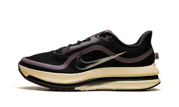 Air Zoom Pegasus Premium SP "A Ma Maniére Black Burgundy Crush" IM0701 001