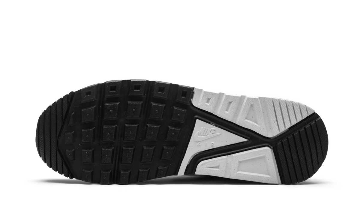 AIR MAX CORRELATE