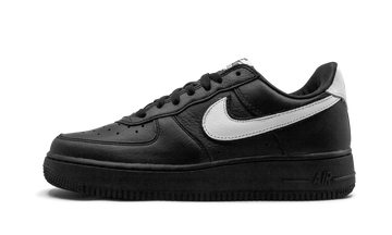 Air Force 1 Low Retro QS "Black"