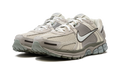 Air Zoom Vomero 5 