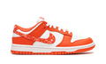 DUNK LO ESS WMNS 