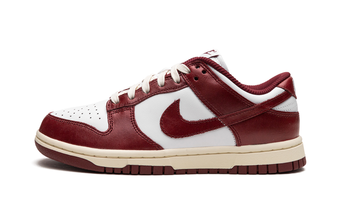 DUNK LO PRM WMNS "Team Red"