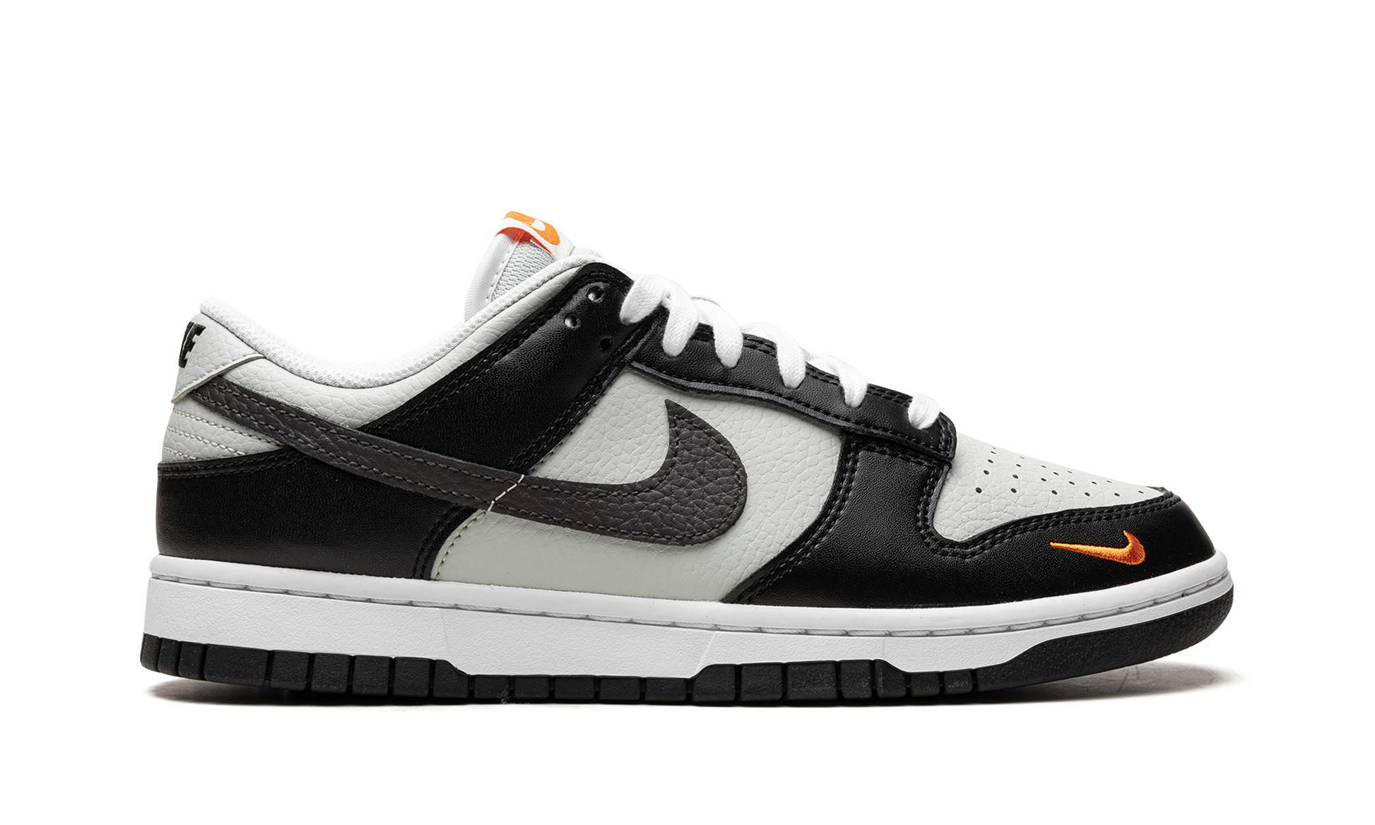 Dunk Low "Black/Total Orange"