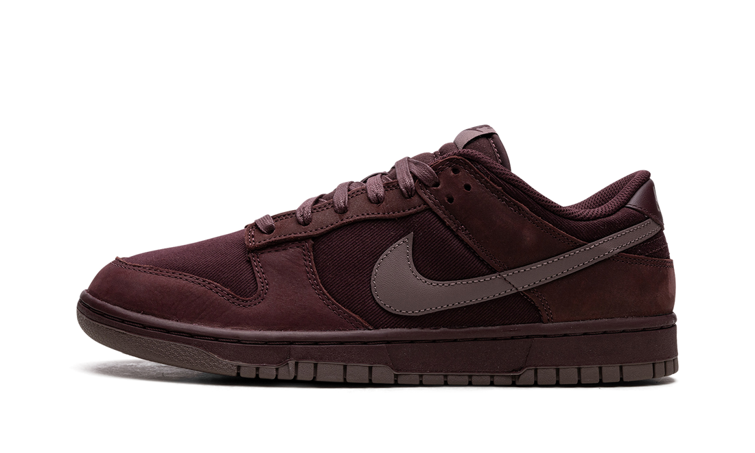 Dunk Low "Burgundy Crush"