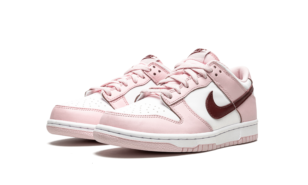Dunk Low GS "Valentine's Day"