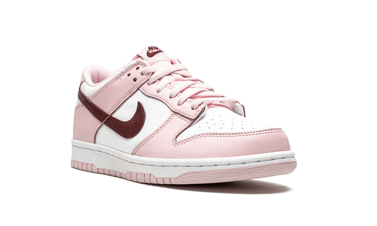 Dunk Low GS "Valentine's Day"