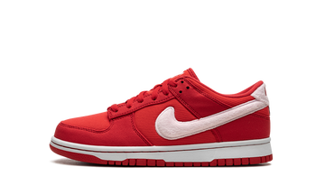 Dunk Low GS "Valentine's Day Solemates"