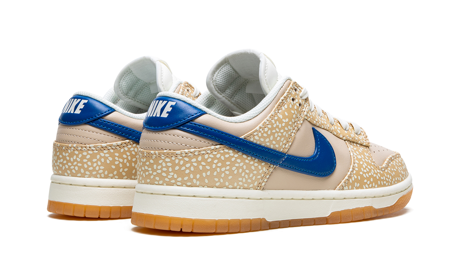 Dunk Low "Montreal Bagel"