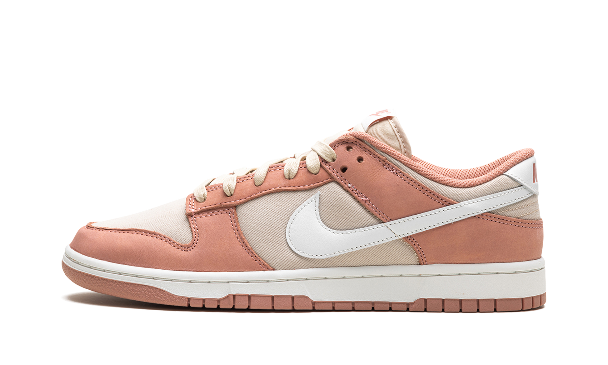 Dunk Low "Red Stardust"