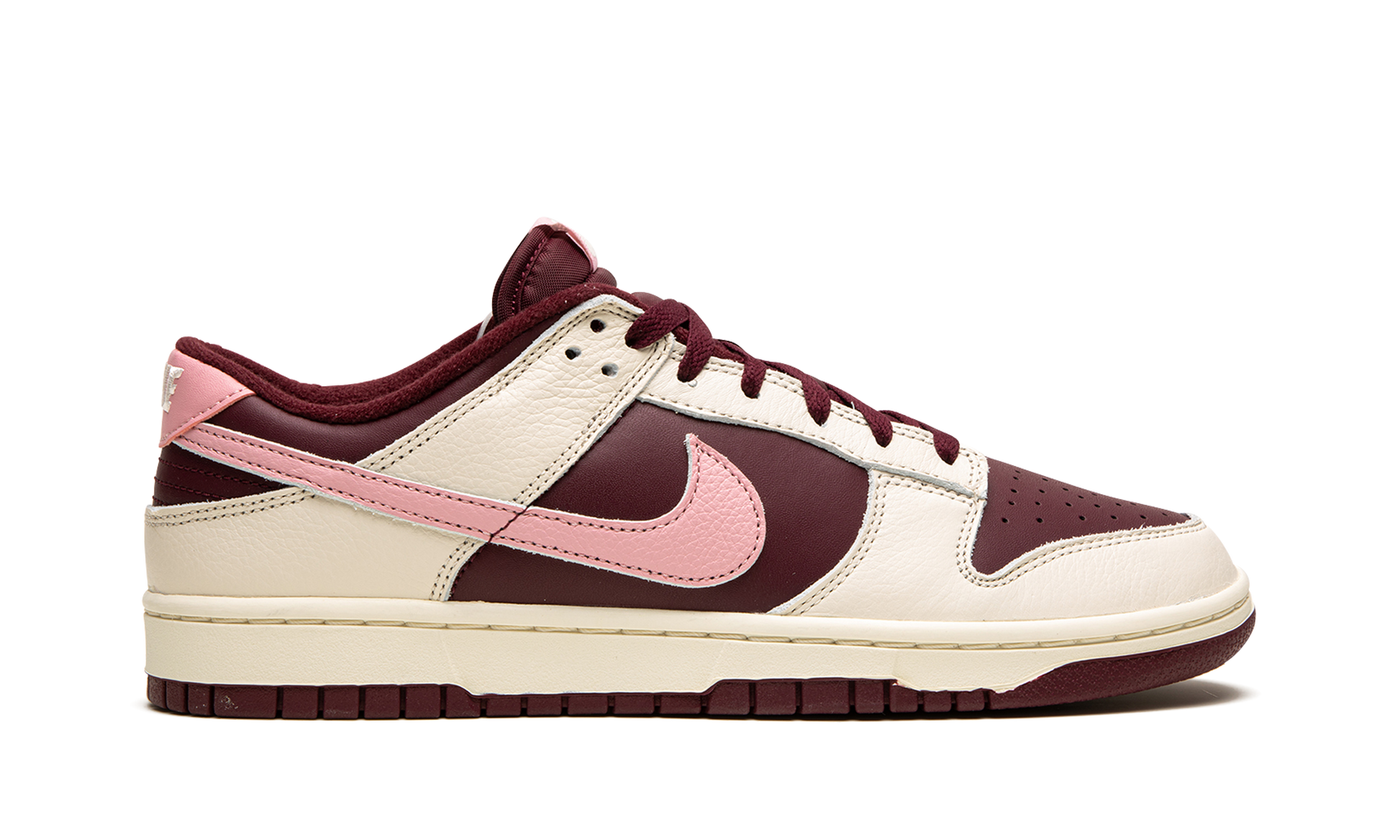 Dunk Low Retro PRM "Valentine's Day 2023"