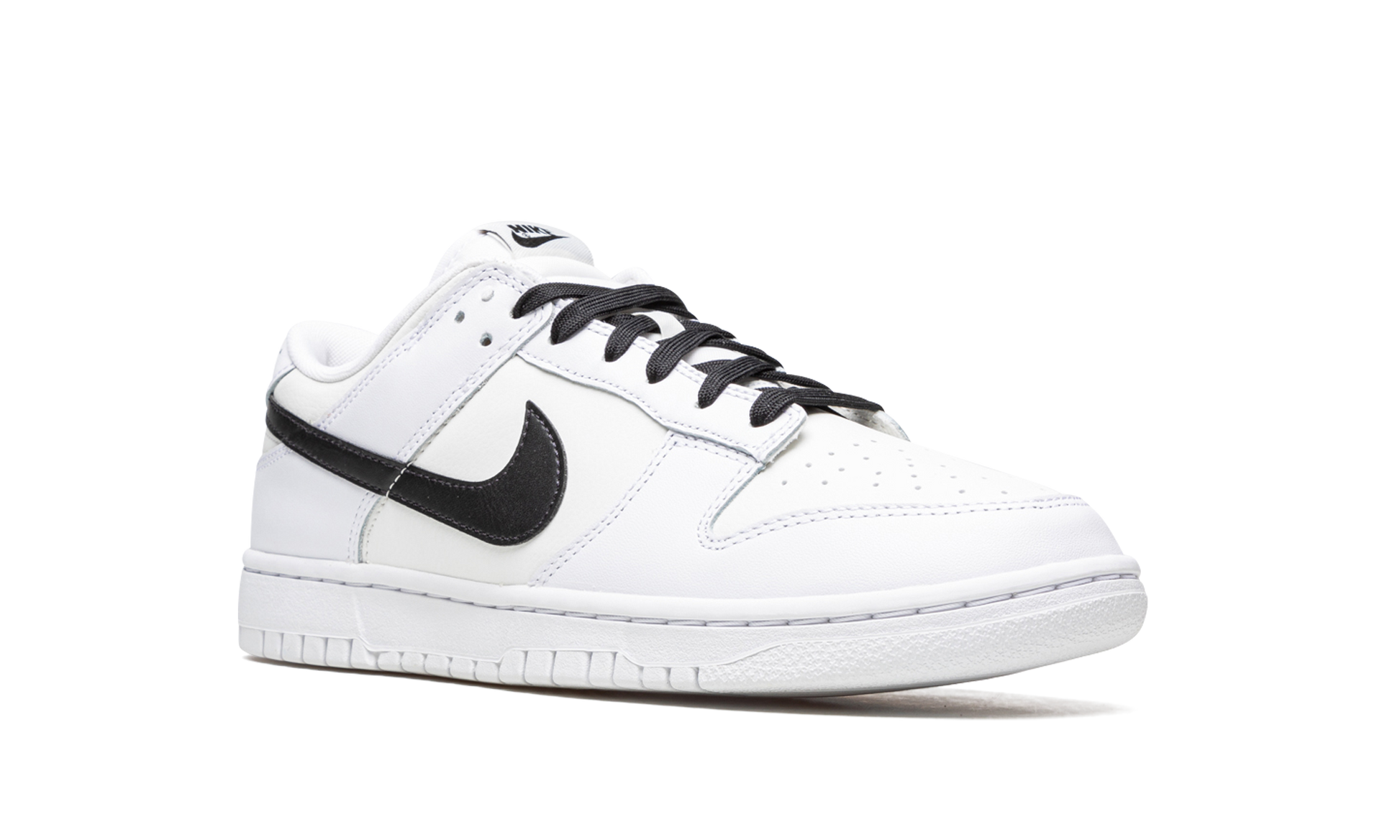 Dunk Low Retro "Reverse Panda"