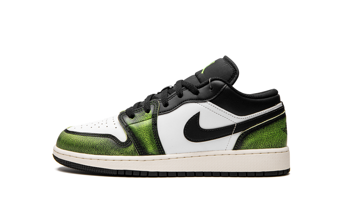 JORDAN WEAR AWAY ELECTRIC GREEN GS