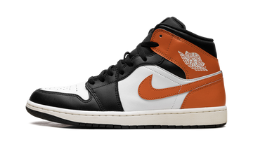 Jordan 1 Mid "Black Toe Starfish"