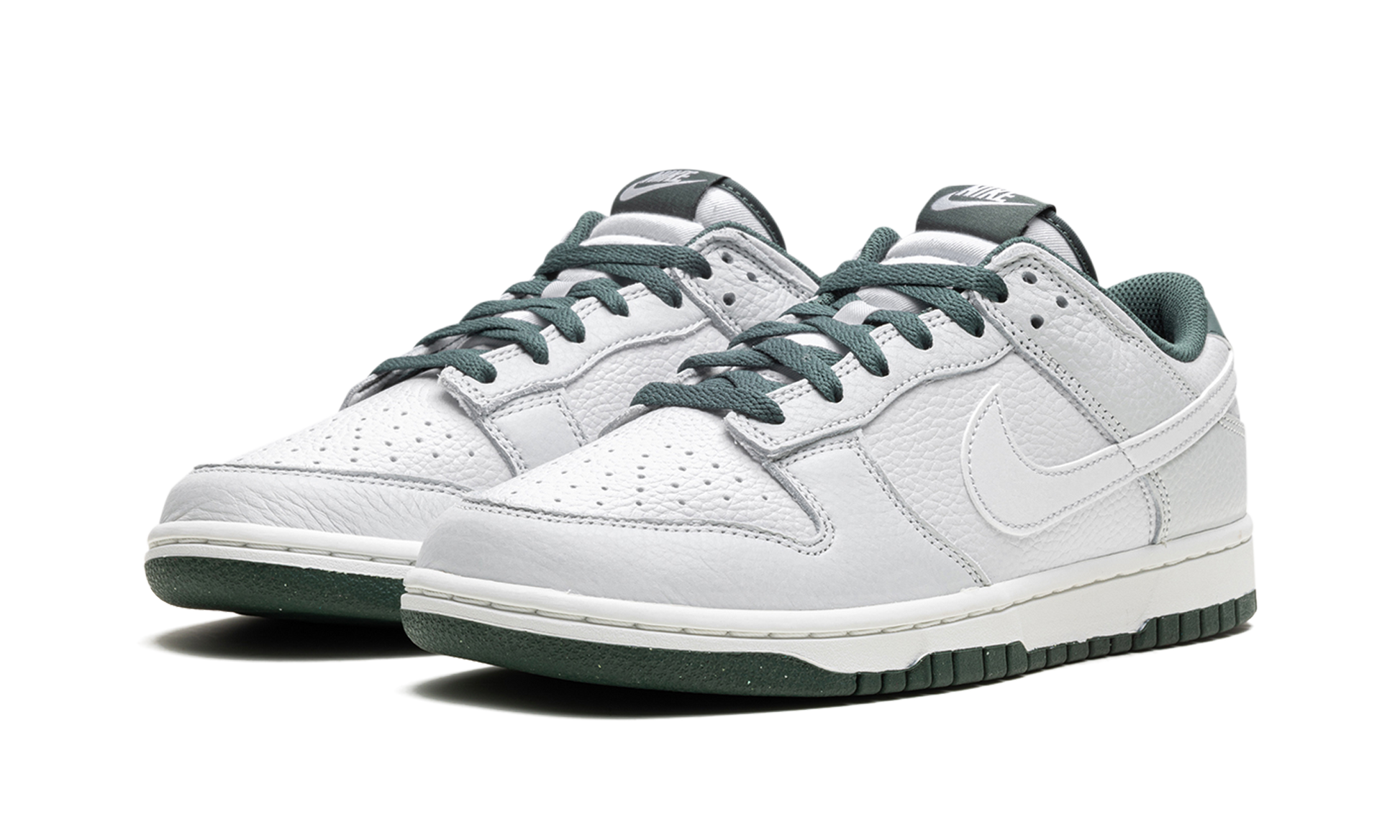 NIKE DUNK LOW "VINTAGE GREEN"