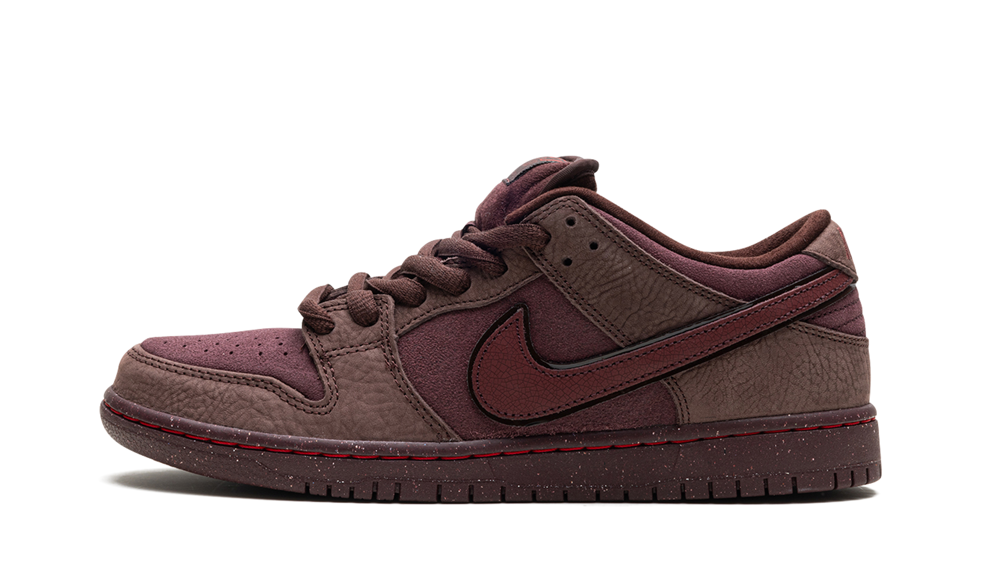 SB Dunk Low "City of Love"
