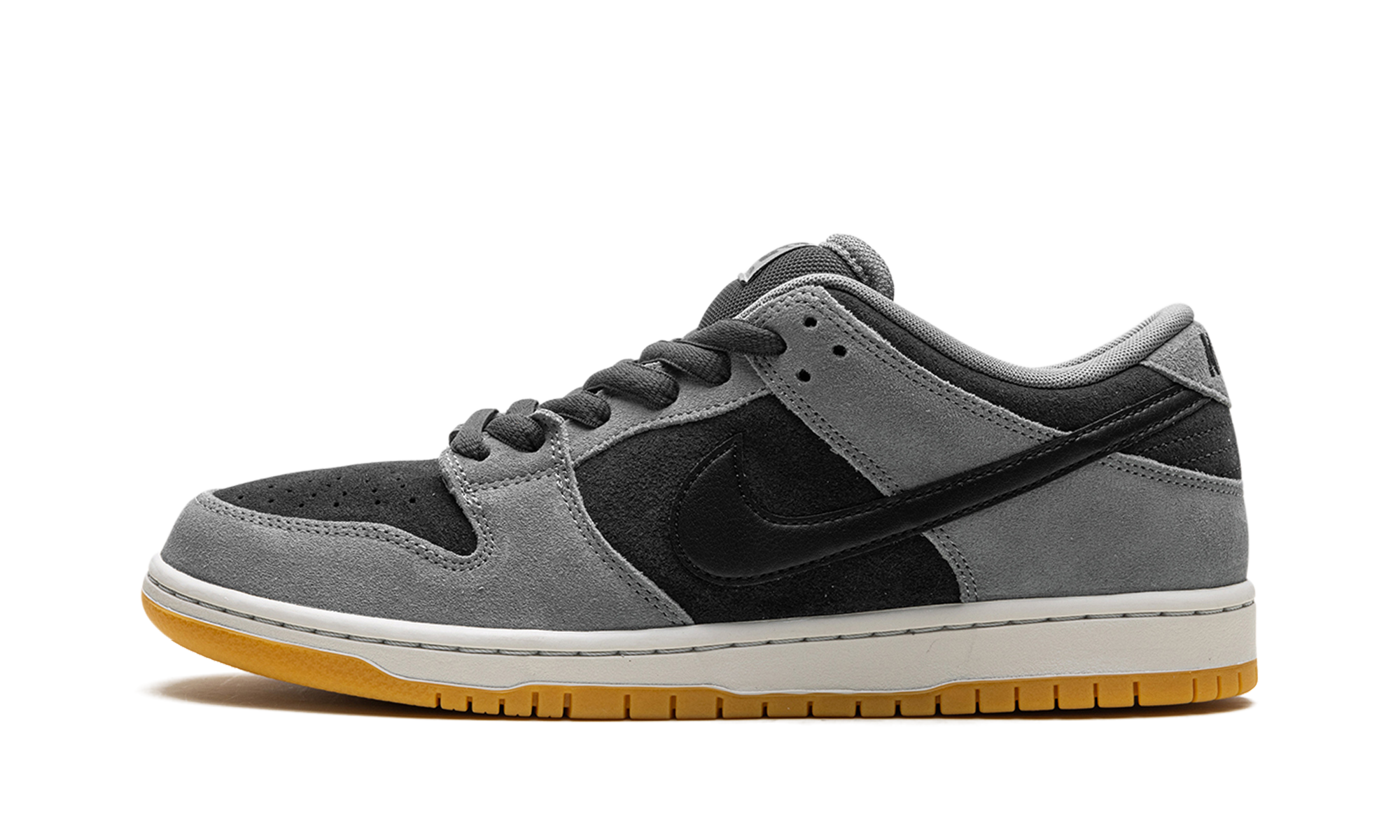 SB Dunk Low "Dark Smoke Grey"