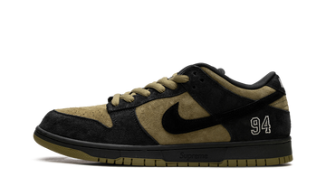 SB Dunk Low "Supreme - Camper Green"