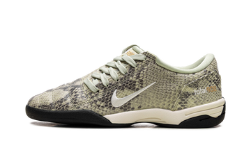 Total 90 SE WMNS "Olive Aura Pale Ivory"