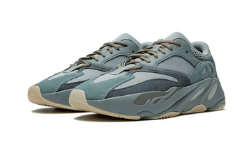 Yeezy 700 "Teal Blue"
