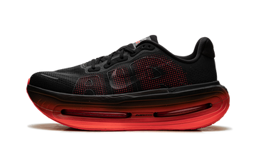 Vomero Premium "Black Bright Crimson" HQ2050 002