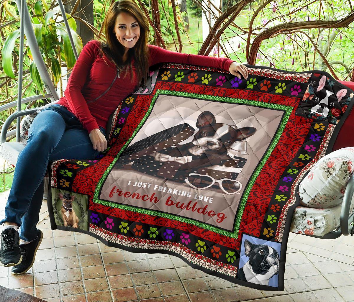 I Just Freaking Love French Bulldog Quilt Blanket-Gear Wanta